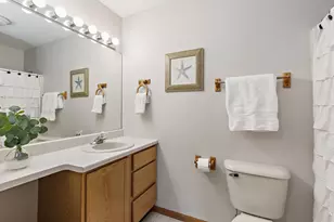 1205 1st Street S, Dekalb, IL 60115 - Photo 20