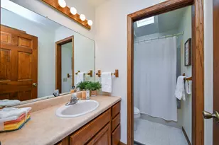 38 Walnut Creek Ln, Oswego, IL 60543 - Photo 14