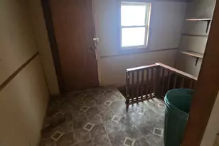 509 E Bronson St, Streator, IL 61364 - Photo 18