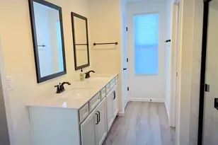 6257 Sandbelt Dr, Woodridge, IL 60517 - Photo 8