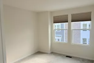 6257 Sandbelt Dr, Woodridge, IL 60517 - Photo 12