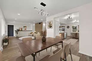 1004 Portsmouth Dr, Rockford, IL 61102 - Photo 8