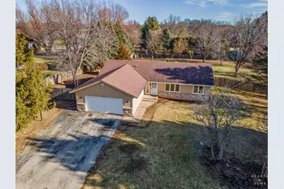 1004 Portsmouth Drive, Rockford, IL 61102 - Photo 2