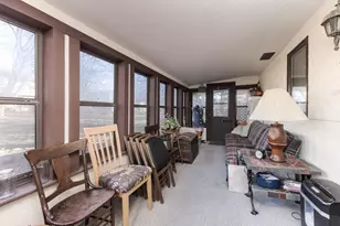 28 Chatsford Ct, Bloomington, IL 61704 - Photo 46