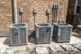 1820 Gunderson Ave, Berwyn, IL 60402 - Photo 16