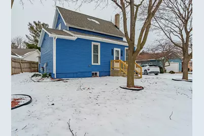 214 S Prospect Street, Marengo, IL 60152 - Photo 2