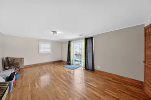 7315 Arcadia St, Morton Grove, IL 60053 - Photo 4