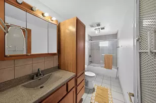 7315 Arcadia St, Morton Grove, IL 60053 - Photo 10