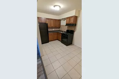 8500 S 85th Court #14, Hickory Hills, IL 60457 - Photo 4