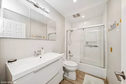 1717 W Crystal Lane #701, Mount Prospect, IL 60056 - Photo 16