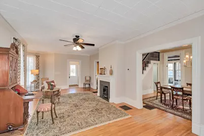 303 E Prospect Avenue, Ottawa, IL 61350 - Photo 6