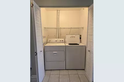 149 N Waters Edge Drive #F, Glendale Heights, IL 60139 - Photo 12