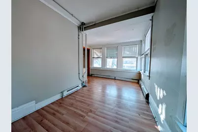 226 W Locust Street, Dekalb, IL 60115 - Photo 20