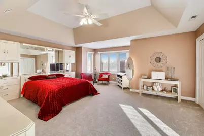 3233 N Ozanam Avenue, Chicago, IL 60634 - Photo 16