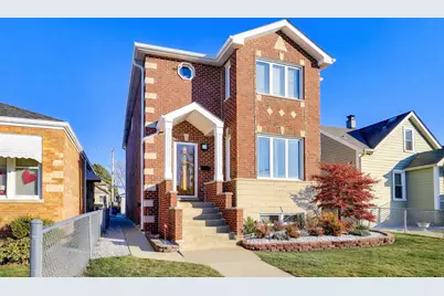 3233 N Ozanam Avenue, Chicago, IL 60634 - Photo 2