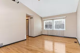 25216 River Rd, Lake Barrington, IL 60010 - Photo 18