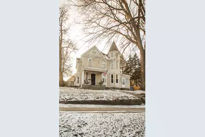 1023 S Peoria Avenue, Dixon, IL 61021 - Photo 4