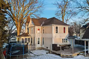 1023 S Peoria Ave, Dixon, IL 61021 - Photo 34