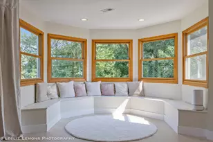 8S452 Bell Dr, Naperville, IL 60565 - Photo 22