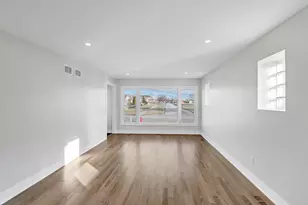 4500 N Ozanam Ave, Norridge, IL 60706 - Photo 8