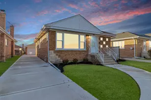 4500 N Ozanam Ave, Norridge, IL 60706 - Photo 1