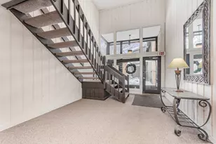 740 Saint Andrews Ln, Crystal Lake, IL 60014 - Photo 2