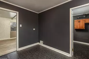 128 Algonquin St, Park Forest, IL 60466 - Photo 12