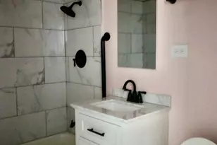 7337 S South Shore Dr, Chicago, IL 60649 - Photo 2