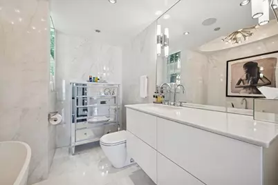 950 N Michigan Avenue #2704, Chicago, IL 60611 - Photo 24