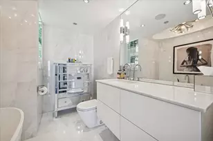 950 N Michigan Ave, Chicago, IL 60611 - Photo 24