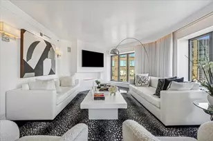 950 N Michigan Ave, Chicago, IL 60611 - Photo 4