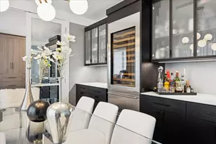 950 N Michigan Ave, Chicago, IL 60611 - Photo 10