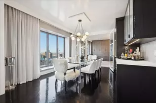 950 N Michigan Ave, Chicago, IL 60611 - Photo 8