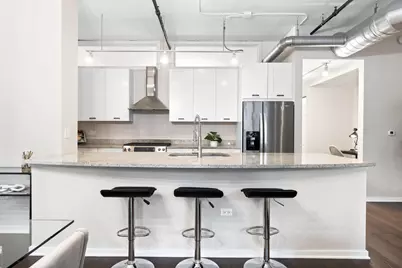 [Address not provided], Chicago, IL 60611 - Photo 8