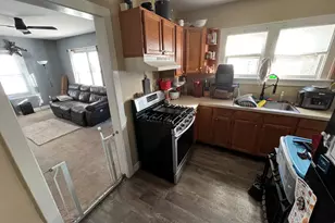 1035 Allaire Ave, Aurora, IL 60506 - Photo 10