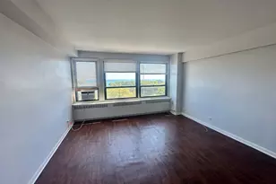 4180 N Marine Dr, Chicago, IL 60613 - Photo 6