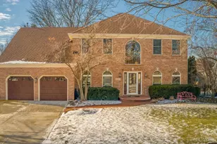 1135 Fagan Rd, Batavia, IL 60510 - Photo 1