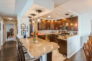 400 E Randolph St, Chicago, IL 60601 - Photo 4