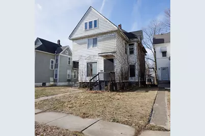 427 S Chicago Avenue, Kankakee, IL 60901 - Photo 2