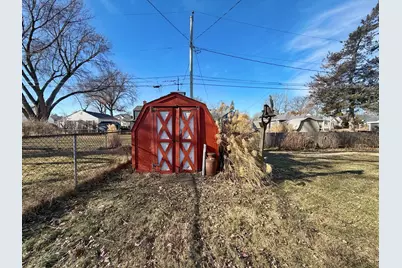 2406 Brittany Lane, Rock Island, IL 61201 - Photo 32