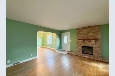 2406 Brittany Lane, Rock Island, IL 61201 - Photo 8