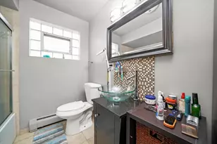 4913 W Warwick Ave, Chicago, IL 60641 - Photo 12