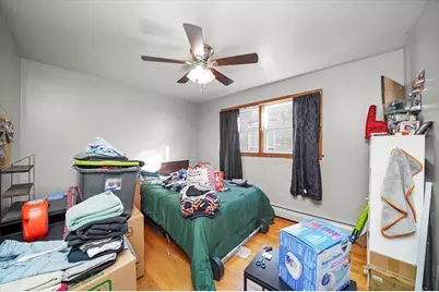 4913 W Warwick Avenue, Chicago, IL 60641 - Photo 10