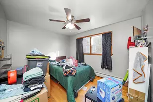 4913 W Warwick Ave, Chicago, IL 60641 - Photo 10