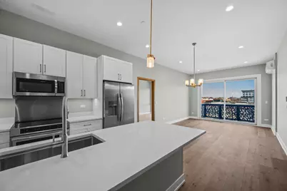 839 Madison Street #206, Oak Park, IL 60302 - Photo 6