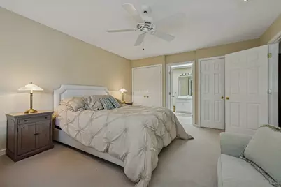 868 Longmeadow Court, Lake Barrington, IL 60010 - Photo 28