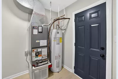 525 N Springfield Avenue, Chicago, IL 60624 - Photo 18