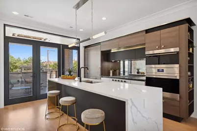 [Address not provided], Chicago, IL 60642 - Photo 8