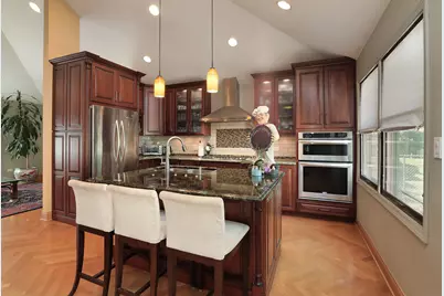 730 Castlewood Lane, Deerfield, IL 60015 - Photo 4