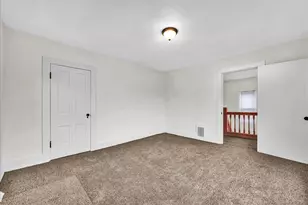 449 N 3rd Ave, Canton, IL 61520 - Photo 16